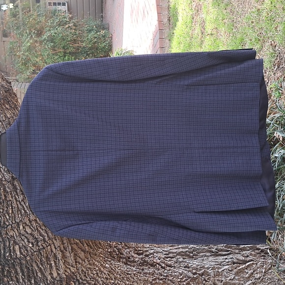 Men's Jos A. Banks sports coat, navy tweed plaid, size 46 regular - Picture 4 of 4